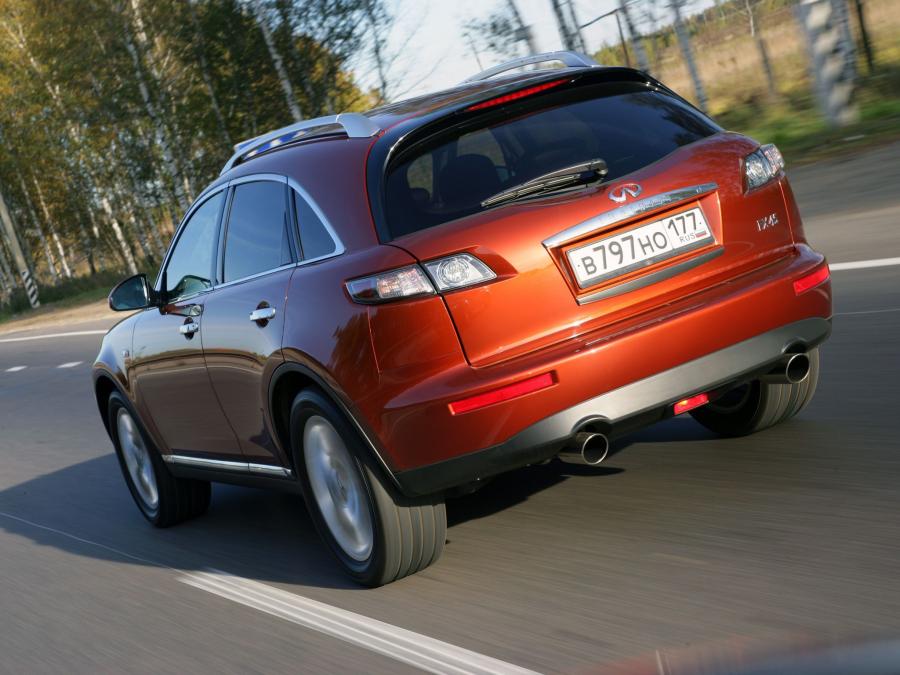  Infiniti FX45 2006 года  (EU) (фото 17 из 18)